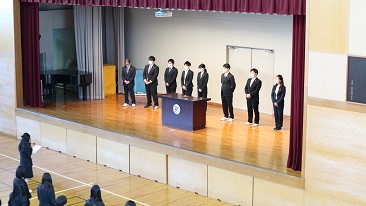 始業式新任紹介